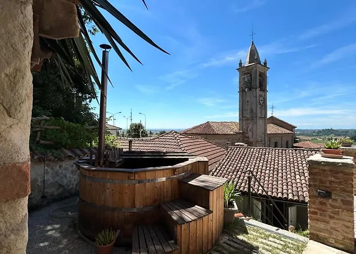 Apartament Vacanze Fra-i-cup Pt Alfiano Natta