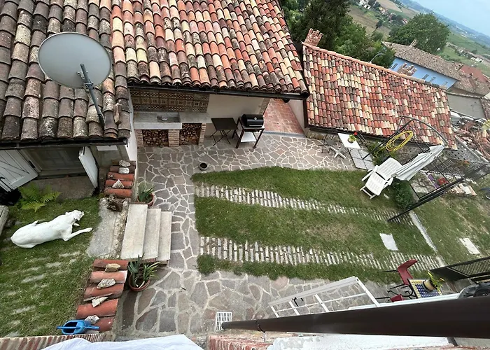 Apartament Vacanze Fra-i-cup Pt Alfiano Natta